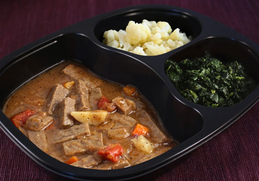 Diced Beef Stew with Potatoes and Carrots, Spinach and Cauliflower - Individual Meal