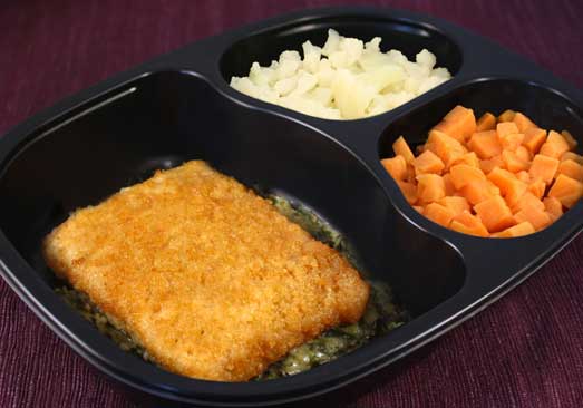 Breaded Fish & Alfredo Spinach Sauce, Sweet Potatoes & Cauliflower - Individual Meal