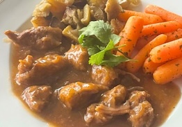 Provencal Beef Stew with Lyonnaise Potatoes & Herbed Baby Carrots - Individual Meal